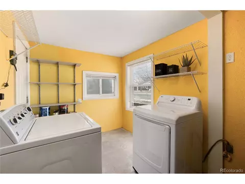 377 Stuart St, Denver, CO 80219 photo 23
