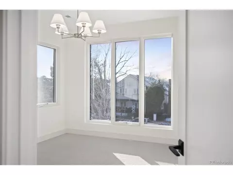 552 Monroe St, Denver, CO 80206 photo 15