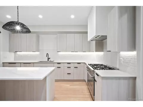 552 Monroe St, Denver, CO 80206 photo 23