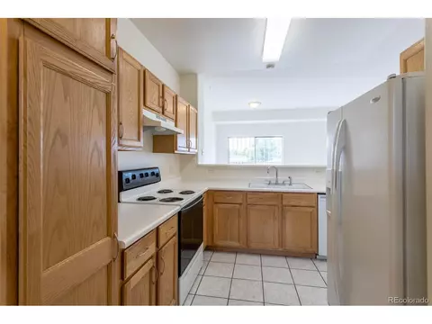 12282 E 2nd Dr, Aurora, CO 80011 photo 11