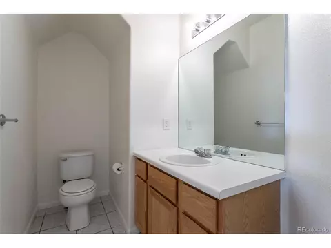 12282 E 2nd Dr, Aurora, CO 80011 photo 13