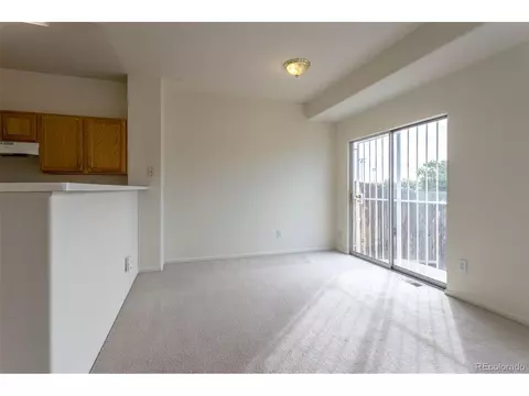 12282 E 2nd Dr, Aurora, CO 80011 photo 8