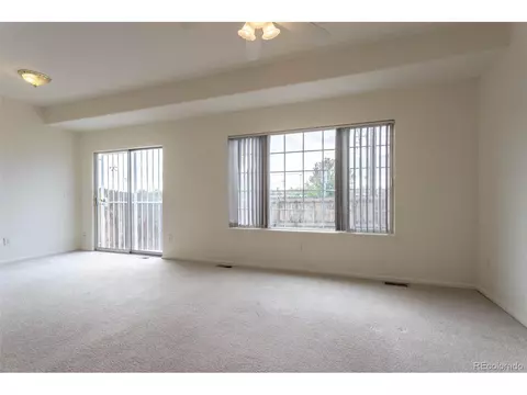 12282 E 2nd Dr, Aurora, CO 80011 photo 7