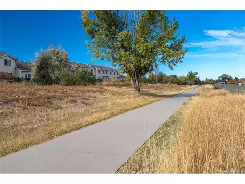 12282 E 2nd Dr, Aurora, CO 80011 photo 23