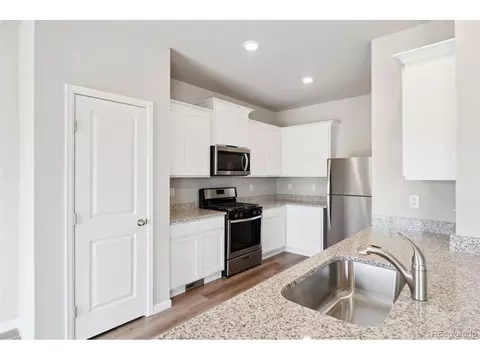 977 Ouzel Falls Rd, Severance, CO 80550 photo 2