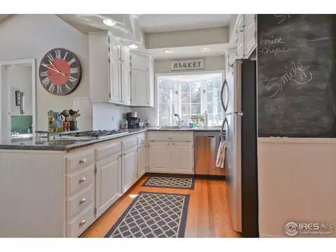 1129 17th St, Greeley, CO 80631 photo 9