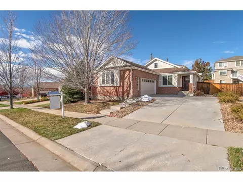 20469 E Doane Dr, Aurora, CO 80013 photo 2