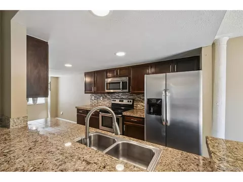 Kitchen - 11623 E Cornell Cir, Aurora, CO 80014 photo 2 of 3