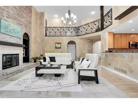9628 E Maplewood Cir, Greenwood Village, CO 80111