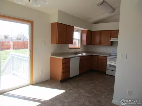 2914 Mariners Landing Dr, Evans, CO 80620 photo 8