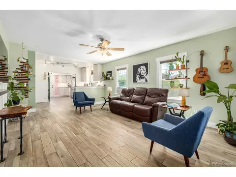 3284 S Washington St, Englewood, CO 80113
