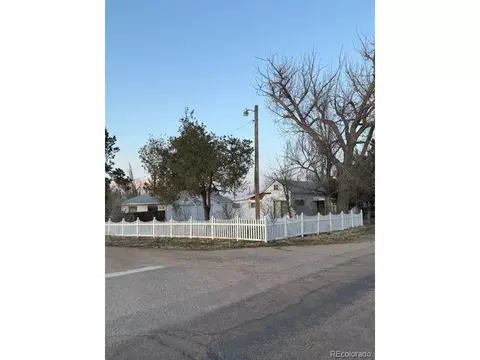 403 Front St, Roggen, CO 80652 photo 2