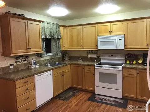 314 21st Ave Pl, Greeley, CO 80631 photo 2