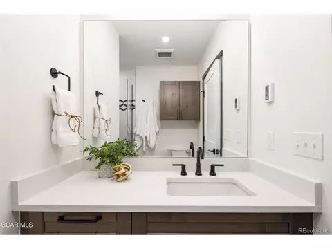 Bath - 261 Meadow Mile #2, Fraser, CO 80442 photo 2 of 3