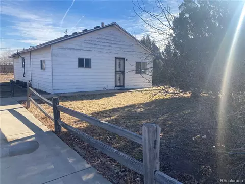 794 S 4th Ave, Brighton, CO 80601