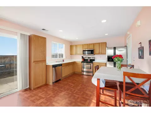 5128 E 100th Ct, Thornton, CO 80229 photo 6