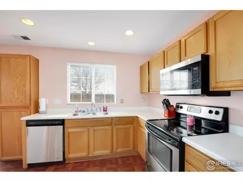 5128 E 100th Ct, Thornton, CO 80229 photo 10