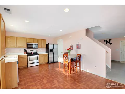 5128 E 100th Ct, Thornton, CO 80229 photo 4