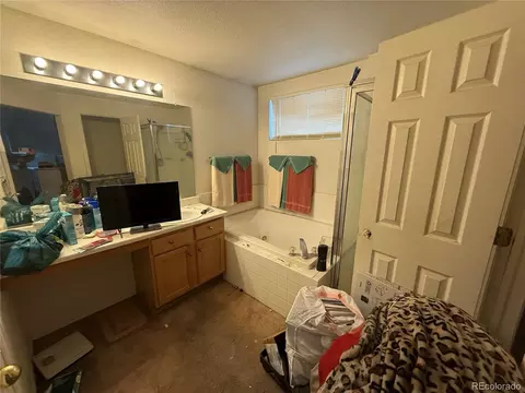 14874 E 52nd Ave, Denver, CO 80239 photo 9