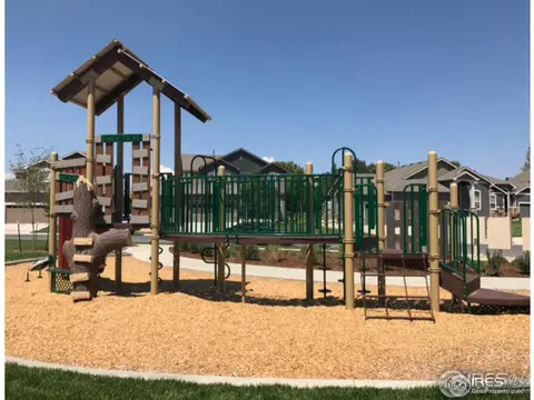 533 Mount Rainier St, Berthoud, CO 80513 photo 3