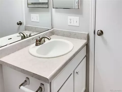 4295 E 94th Pl, Thornton, CO 80229 photo 18