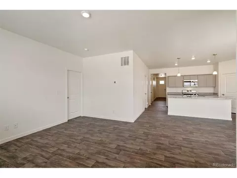 45818 Silverdrop Ave, Bennett, CO 80102 photo 14