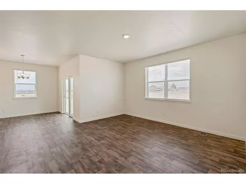 45818 Silverdrop Ave, Bennett, CO 80102 photo 16