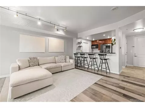 975 N Lincoln St #11H, Denver, CO 80203