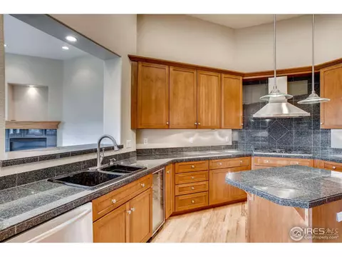2408 Bitterroot Cir, Lafayette, CO 80026 photo 8