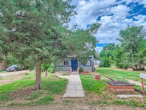 619 39th St, Evans, CO 80620
