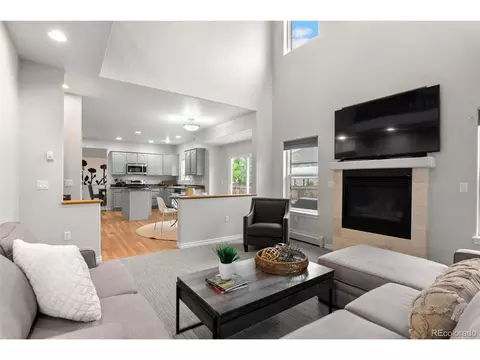 1203 S Ammons St, Lakewood, CO 80232