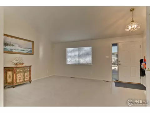 5463 Fox Run Blvd, Frederick, CO 80504 photo 3