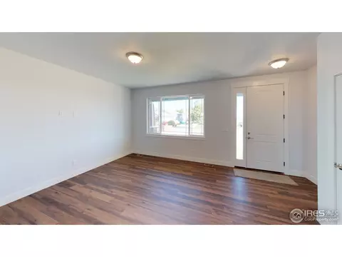 1017 Canal Dr, Windsor, CO 80550 photo 2