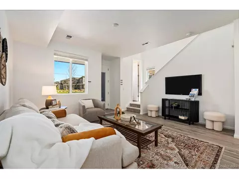 23527 E 5th Pl, Aurora, CO 80018