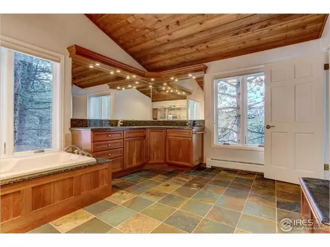 570 Timber Ln, Boulder, CO 80304 photo 14