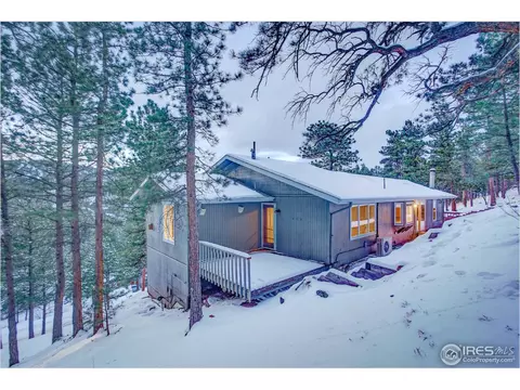 570 Timber Ln, Boulder, CO 80304 photo 2