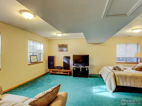 2468 Mapleton Cir, Longmont, CO 80503 photo 30