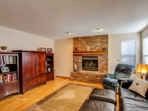 2468 Mapleton Cir, Longmont, CO 80503 photo 16