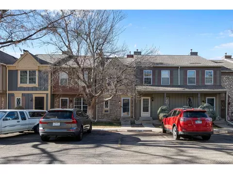 2573 E Nichols Cir, Centennial, CO 80122
