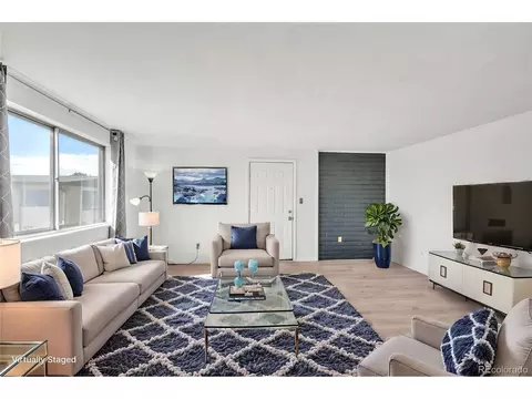 875 S Quebec St #18, Denver, CO 80247
