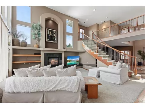 6091 S Kalispell St, Centennial, CO 80016 photo 2