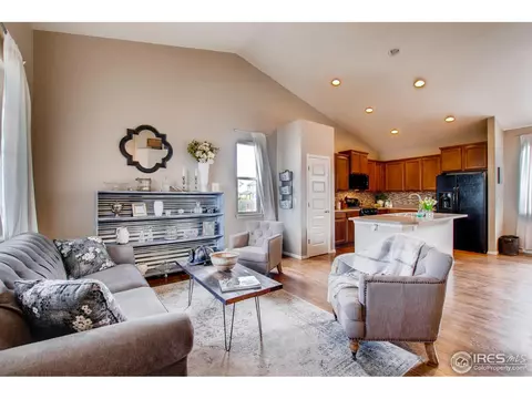 8516 Raspberry Dr, Longmont, CO 80504 photo 3