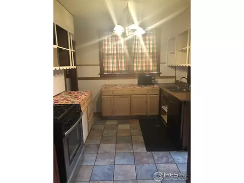 11325 E 6th Pl, Aurora, CO 80010 photo 6