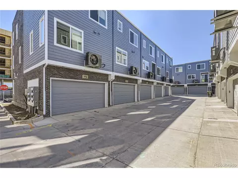 Undisclosed, Aurora, CO 80010 photo 11