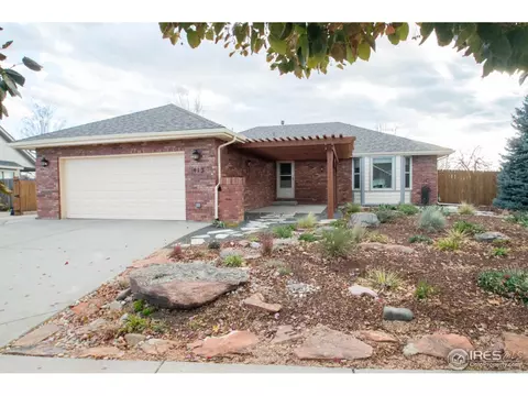 113 Sioux Dr, Berthoud, CO 80513 photo 1