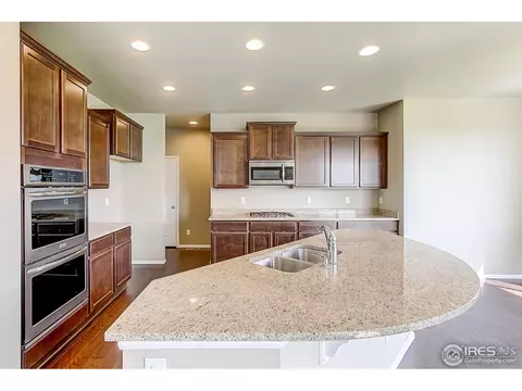 8760 Foxfire St, Firestone, CO 80504 photo 5