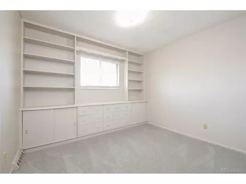 9054 E Lehigh Ave, Denver, CO 80237 photo 15