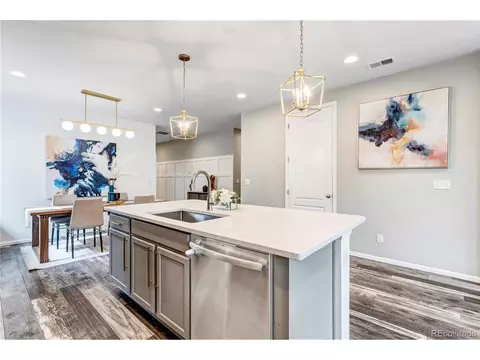 25600 E Maple Pl, Aurora, CO 80018 photo 14