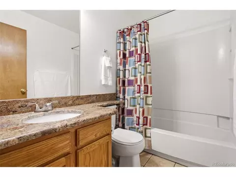Bath - 19781 E Vassar Ave, Aurora, CO 80013 photo 4 of 6