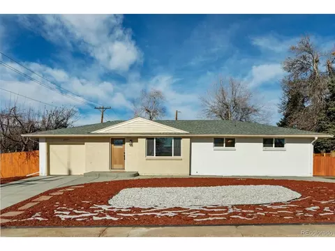 6097 S Elizabeth Way, Centennial, CO 80121